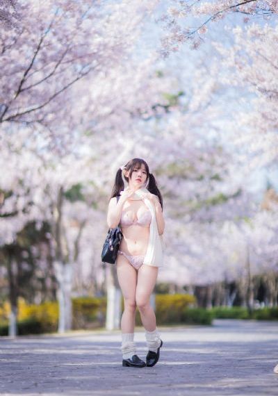 黑人粗进欧美白妞在线直播_蓝光版中文字幕包