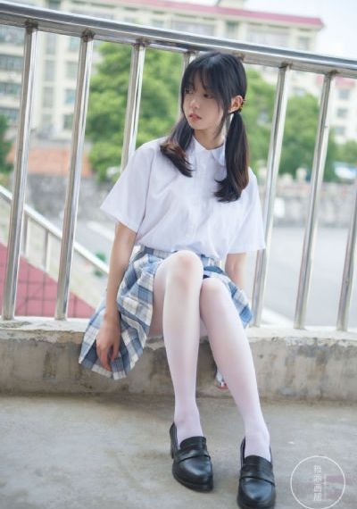 国产性感美女喷水_DVD高清视频观看