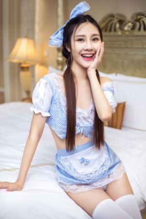 欧美亚洲国产巨乳自拍_4K完整版观看