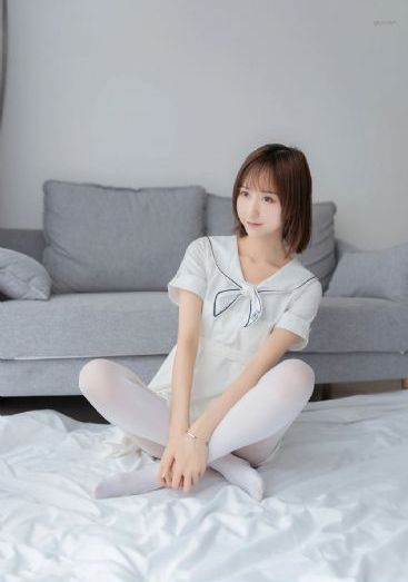 伊人久久精品中文字幕_DVD电影免费在线