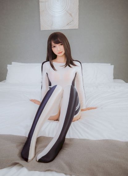 欧美色色色色色色色_蓝光高清免费观看