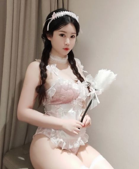 清纯可爱的欧美女人_720高清电影在线