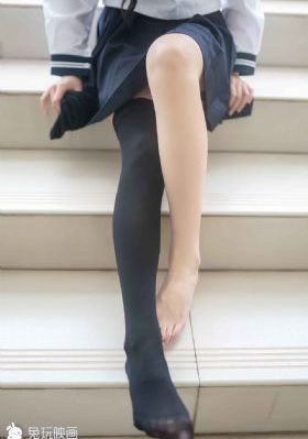 男人扒开女人内裤强吻桶进去_DVD高清电影在线